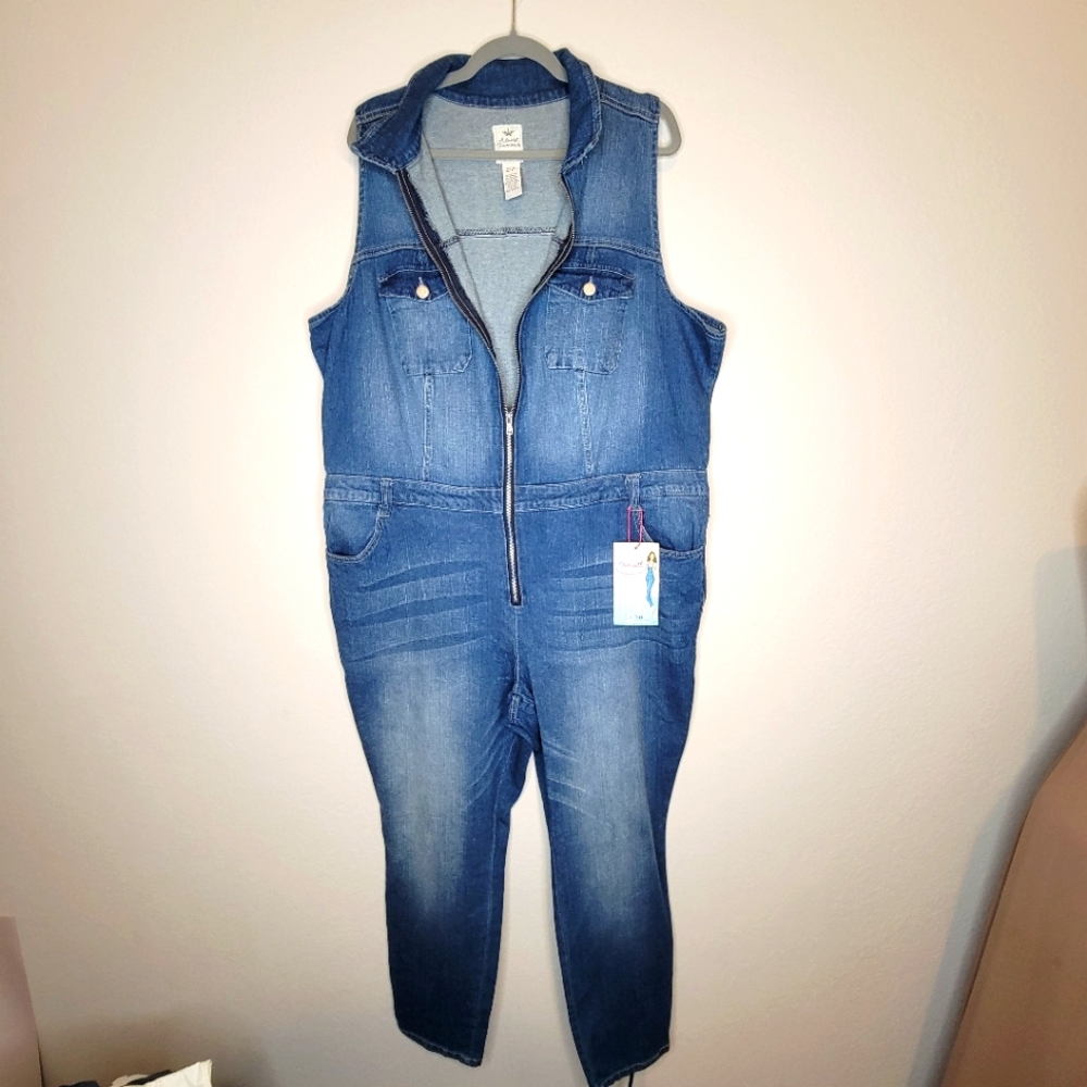 Almost Famous Sky Blue Denim Outfit